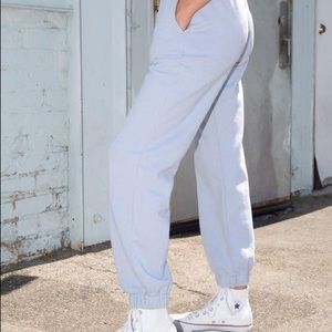 Brandy Melville Rosa Sweatpants
